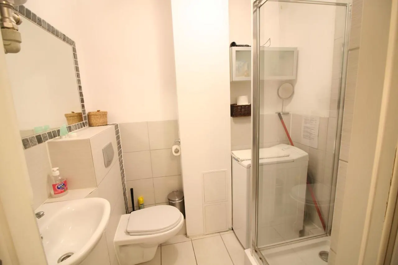 Apartamento Apartamenty Varsovie Twarda City